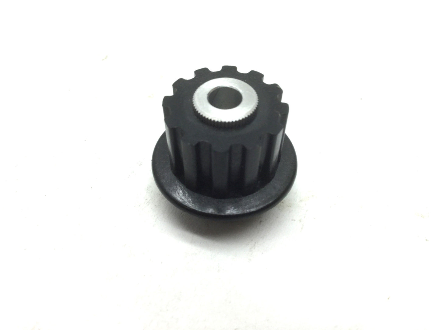 Used Lot of 7 SDP A6Z3-12SF03706 Plastic Timing Pulley 12 Teeth 3/16" Bore
