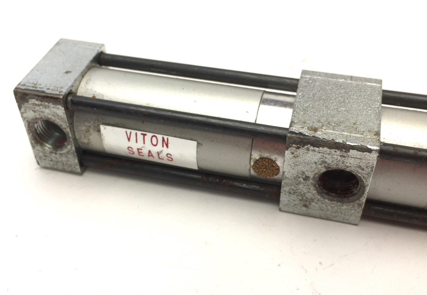 Used PHD Tom Thumb A3VB3/4x11/2x3/4-V 3-Position Cylinder Bore: 3/4" Stroke: 1-1/2"