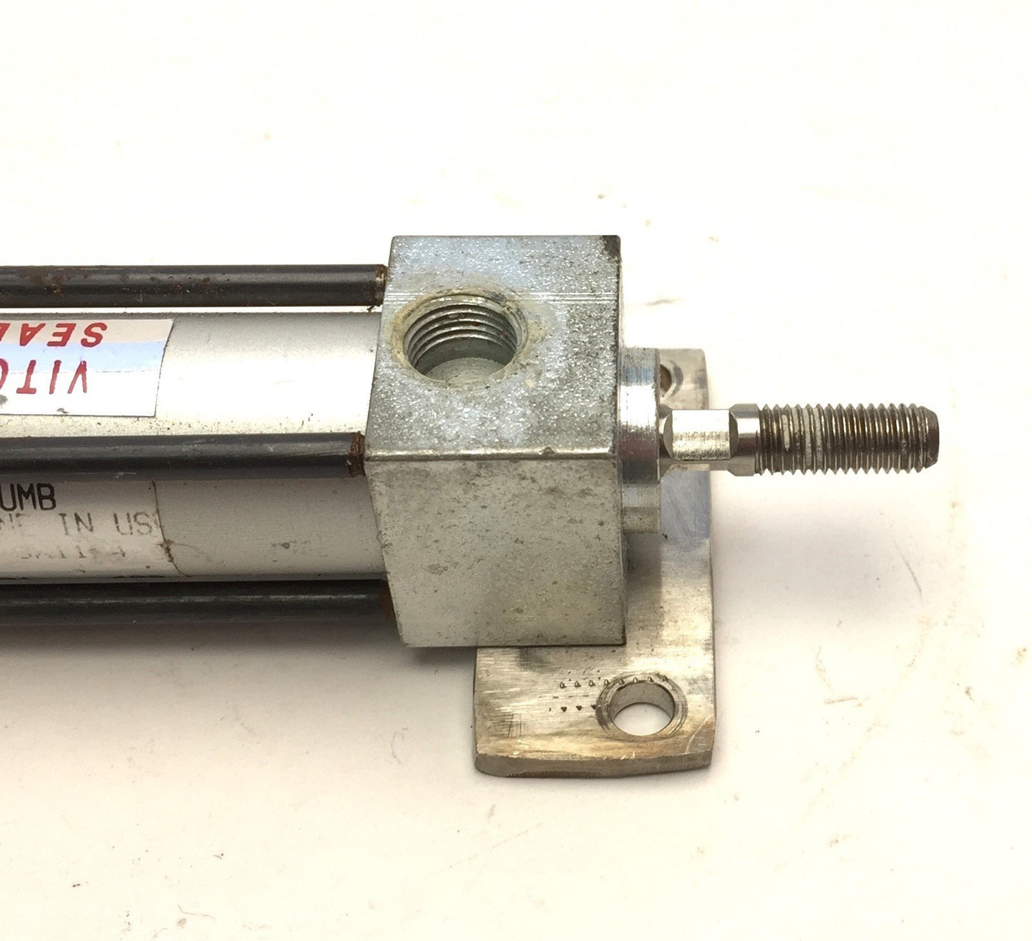 Used PHD Tom Thumb A3B-3/4x31/2x11/4-V 3-Position Cylinder Bore: 3/4" Stroke: 3-1/2"