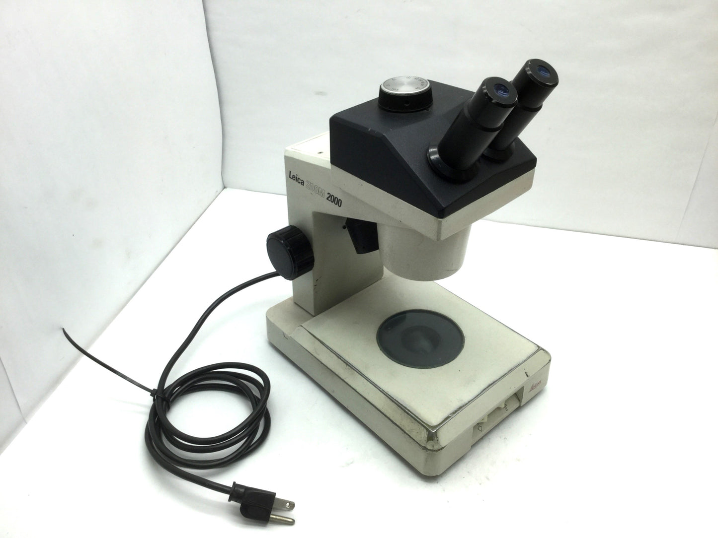 Used Leica Zoom 2000 Stereo Microscope 10x Eye 10.5-45x Objective
