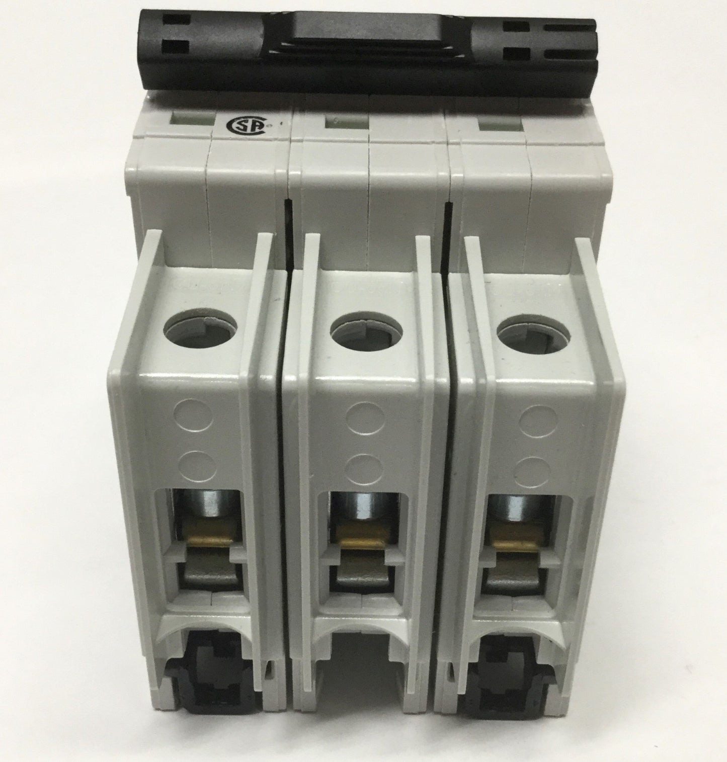 New – Open box ABB S203UP-K3 A Circuit Breaker, 3-Pole, K-Curve, 3A 480Y/277VAC, DIN Rail Mount