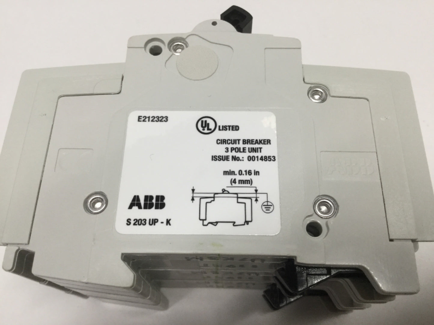 New – Open box ABB S203UP-K3 A Circuit Breaker, 3-Pole, K-Curve, 3A 480Y/277VAC, DIN Rail Mount