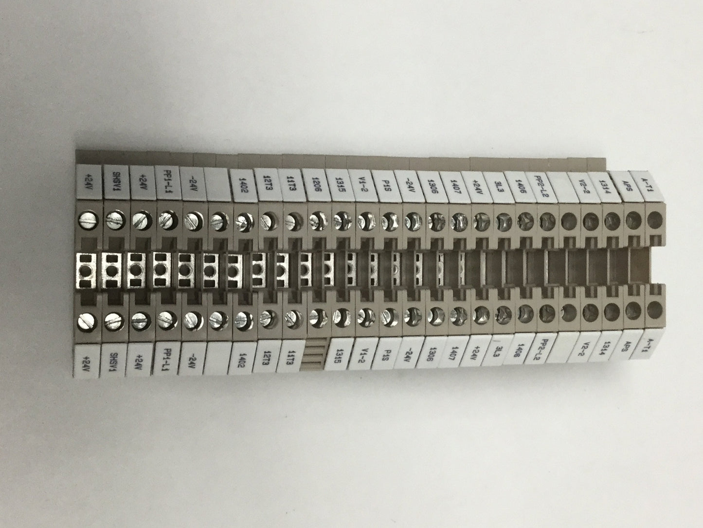 Used Lot of 25 Weidmuller WDU 4 W-Series Feed-Through Screw Terminal Blocks, 800V 32A