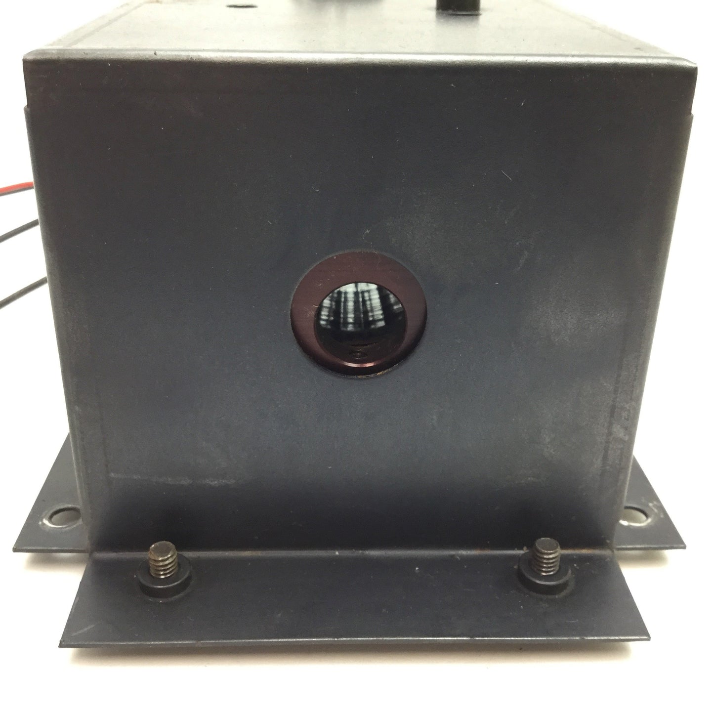 Used Fiber Optic Light Source, Output Diameter: 1/2", Bulb: 12V 50W, Fan: 12VDC 0.14A