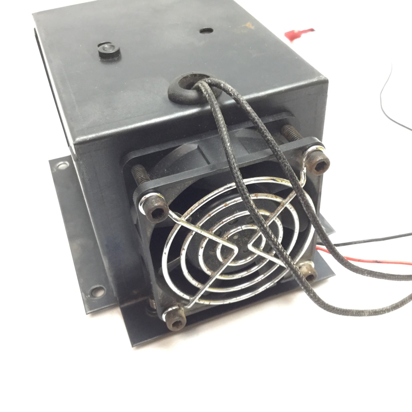 Used Fiber Optic Light Source, Output Diameter: 1/2", Bulb: 12V 50W, Fan: 12VDC 0.14A