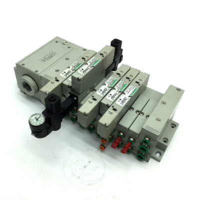 Used Bank of 6 Numatics Solenoid Valves w/ Manifold 24VDC 052BA4Z1ML61 52BB4Z2ML61