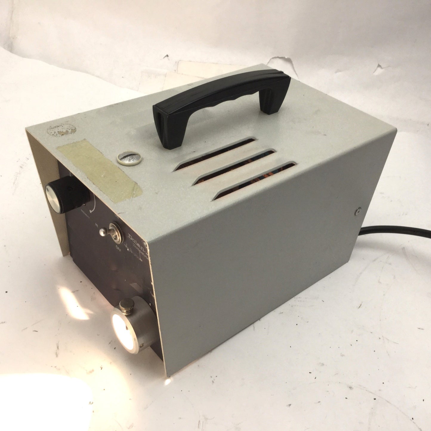Used Dolan Jenner 180 Fiber-Lite High Intensity Illuminator Light Source With Bulb