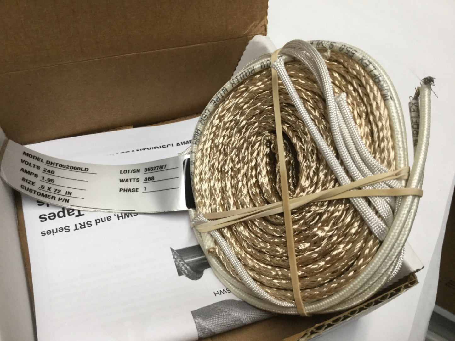 New Omega DHT052-060LD Fiberglass High Temperature Dual Heating Tape 240V 0.5"x6'