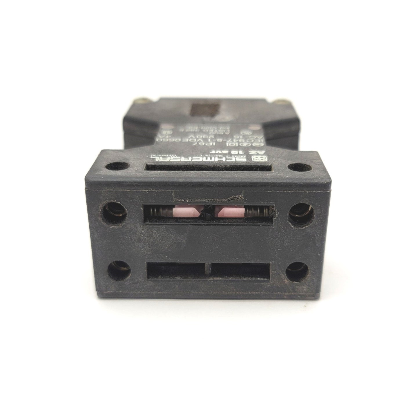 Used Schmersal AZ 15 ZVR Safety Interlock Switch, Rating: 230VAC, 4A, With Key