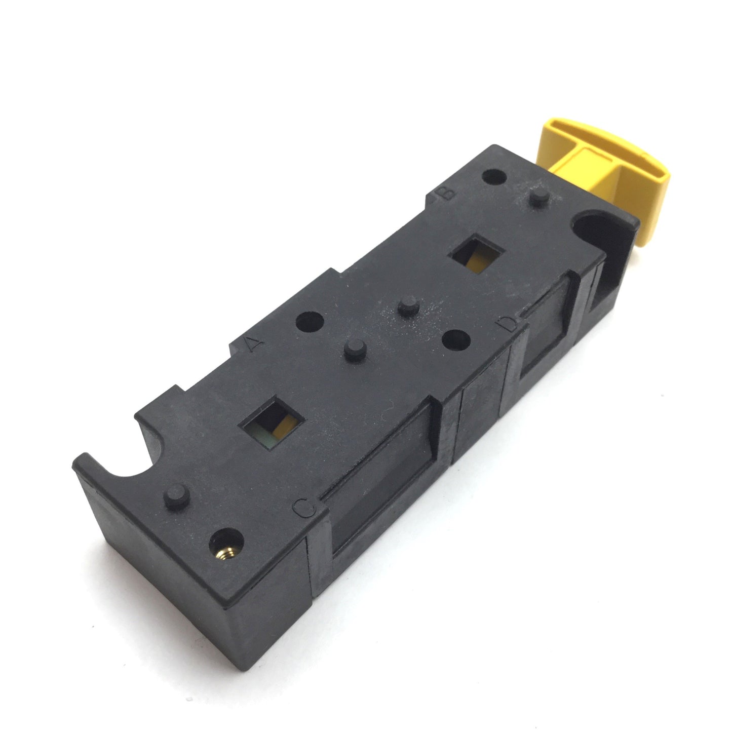 New – Open box General Electric CEMA 105CI10 Interlock Switch, With N/O Contact, Rating: 600VAC