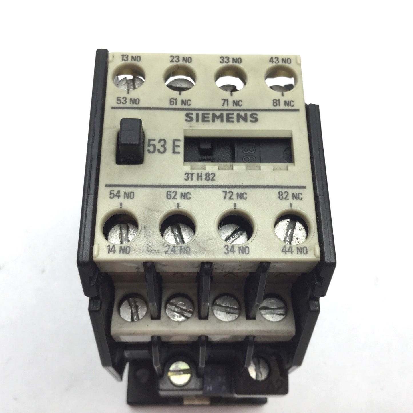 Used Siemens 3TH8253-0A Contactor, 8-Pole 5x N/O 3x N/C, Coil: 24/29V 50/60Hz, 16A