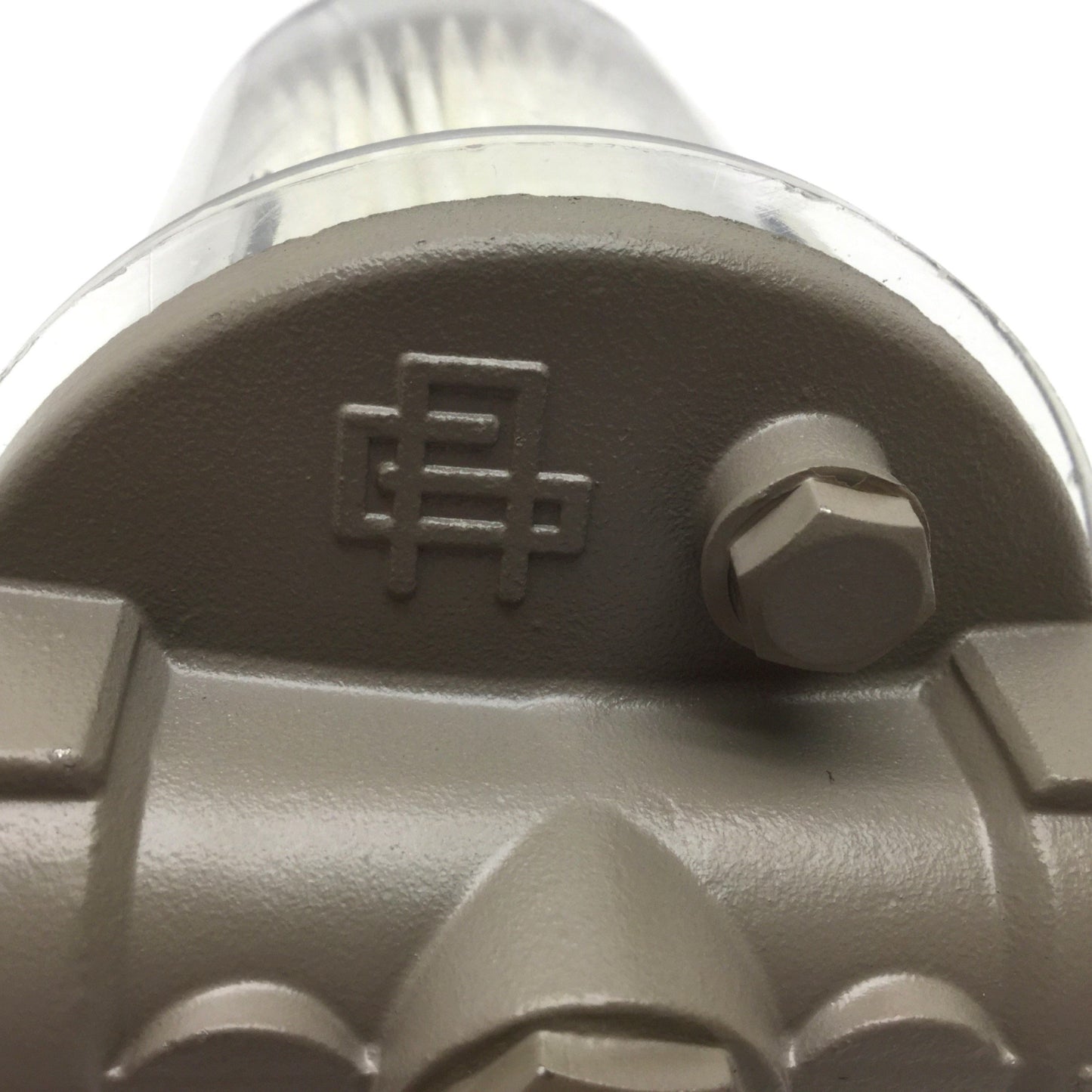 New – Open box Pneumatic Air Filter Housing Made In Italy Ports: 3/8" NPT Paper