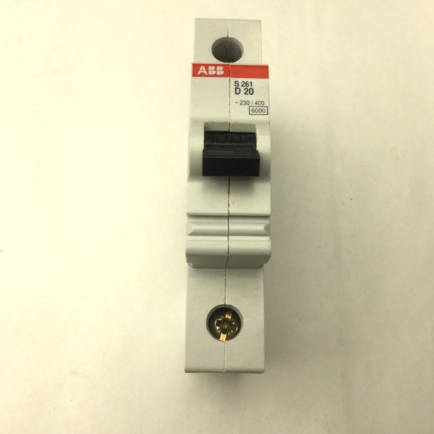 New – Open box ABB S261 D20 Circuit Breaker, 1 Pole, 20A, 230-400VAC, DIN Rail