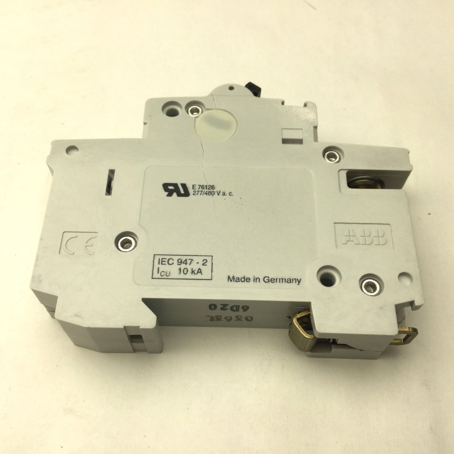 New – Open box ABB S261 D20 Circuit Breaker, 1 Pole, 20A, 230-400VAC, DIN Rail
