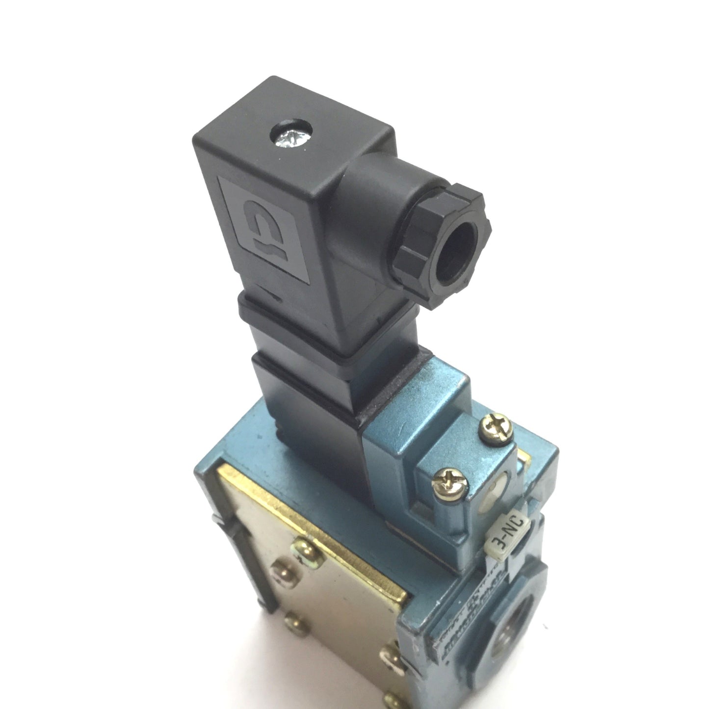Used MAC 56C-46-871JB Solenoid Valve, 2-Position 3-Port, 24VDC 150psi, 1/2" 3/4" NPT