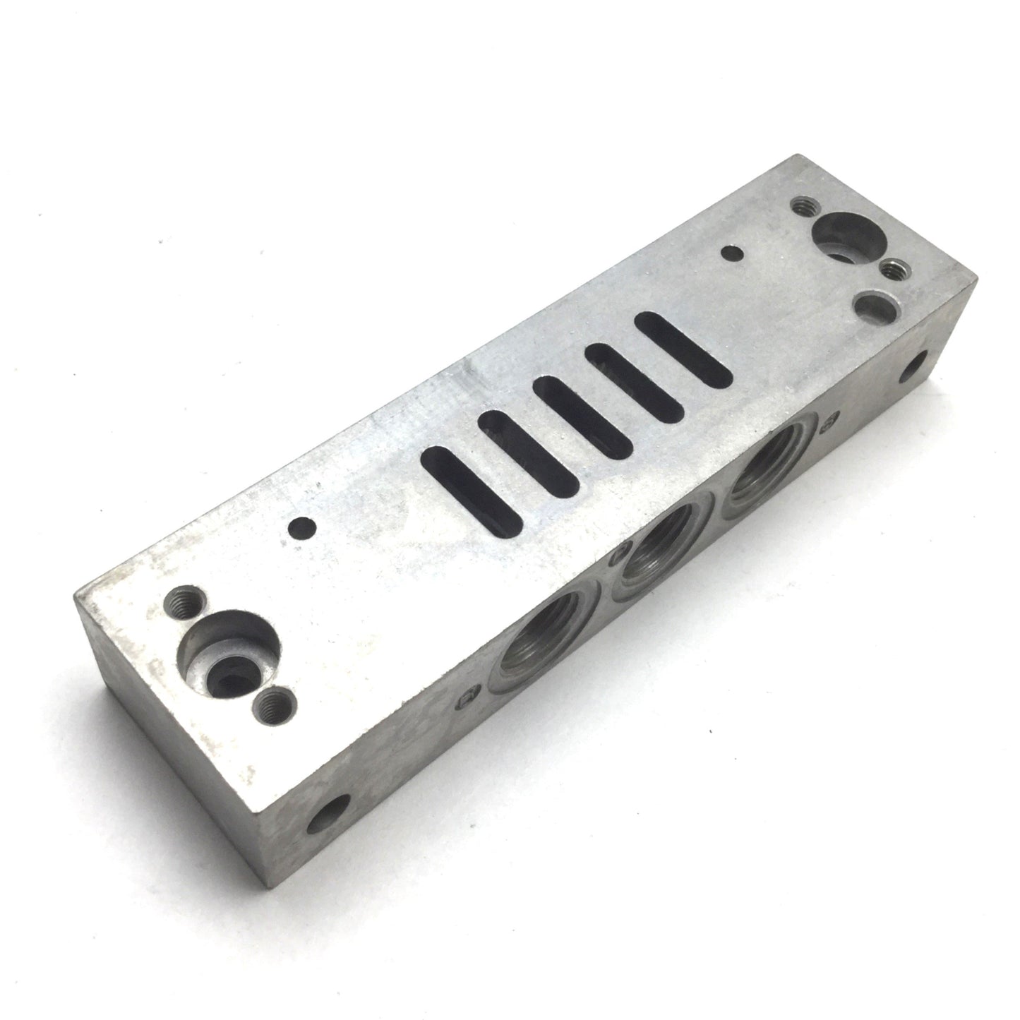 New Festo CAS-1/4 5830 Manifold Base, Ports: G1/4, Pilot Ports: G1/8