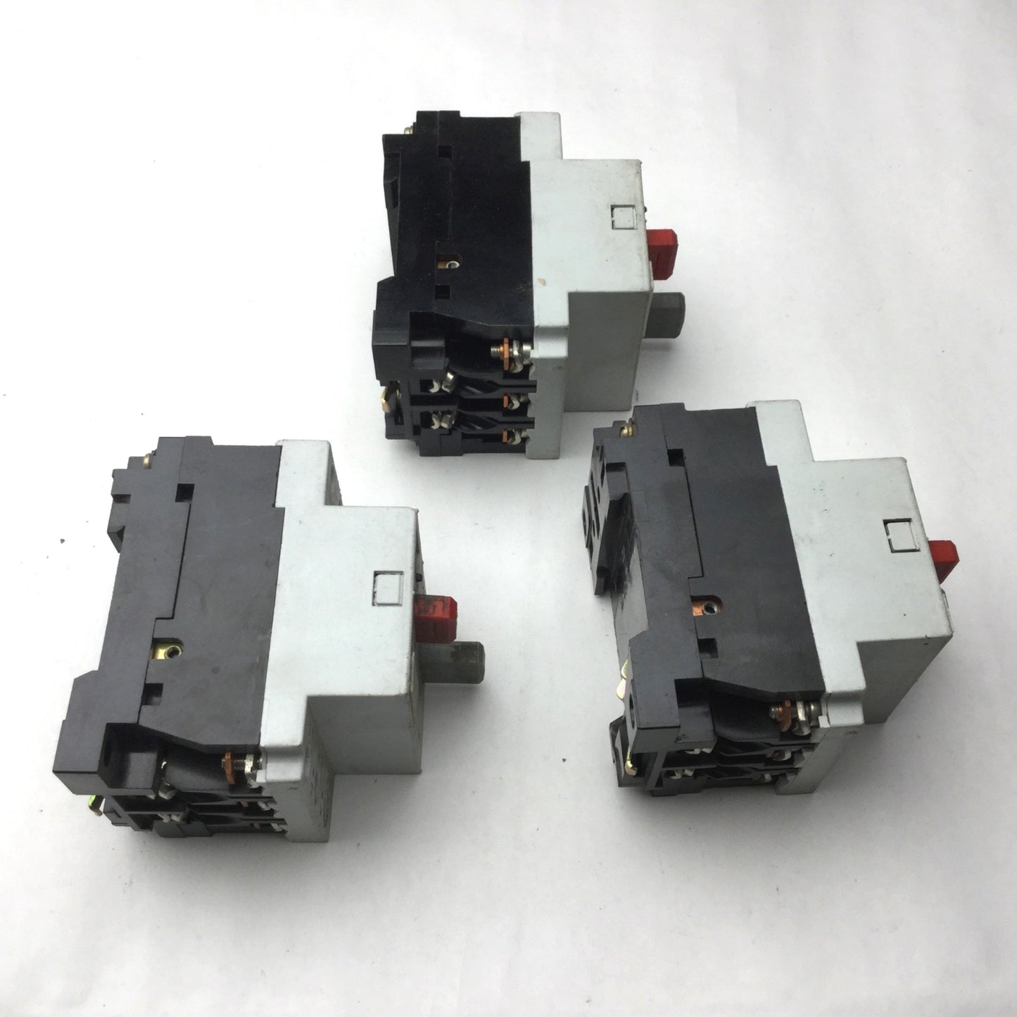 Used Lot of 3 Siemens Protector Circuit Breakers, 3VE1010-2F, 3VE1010-2, 3VE1010-2C
