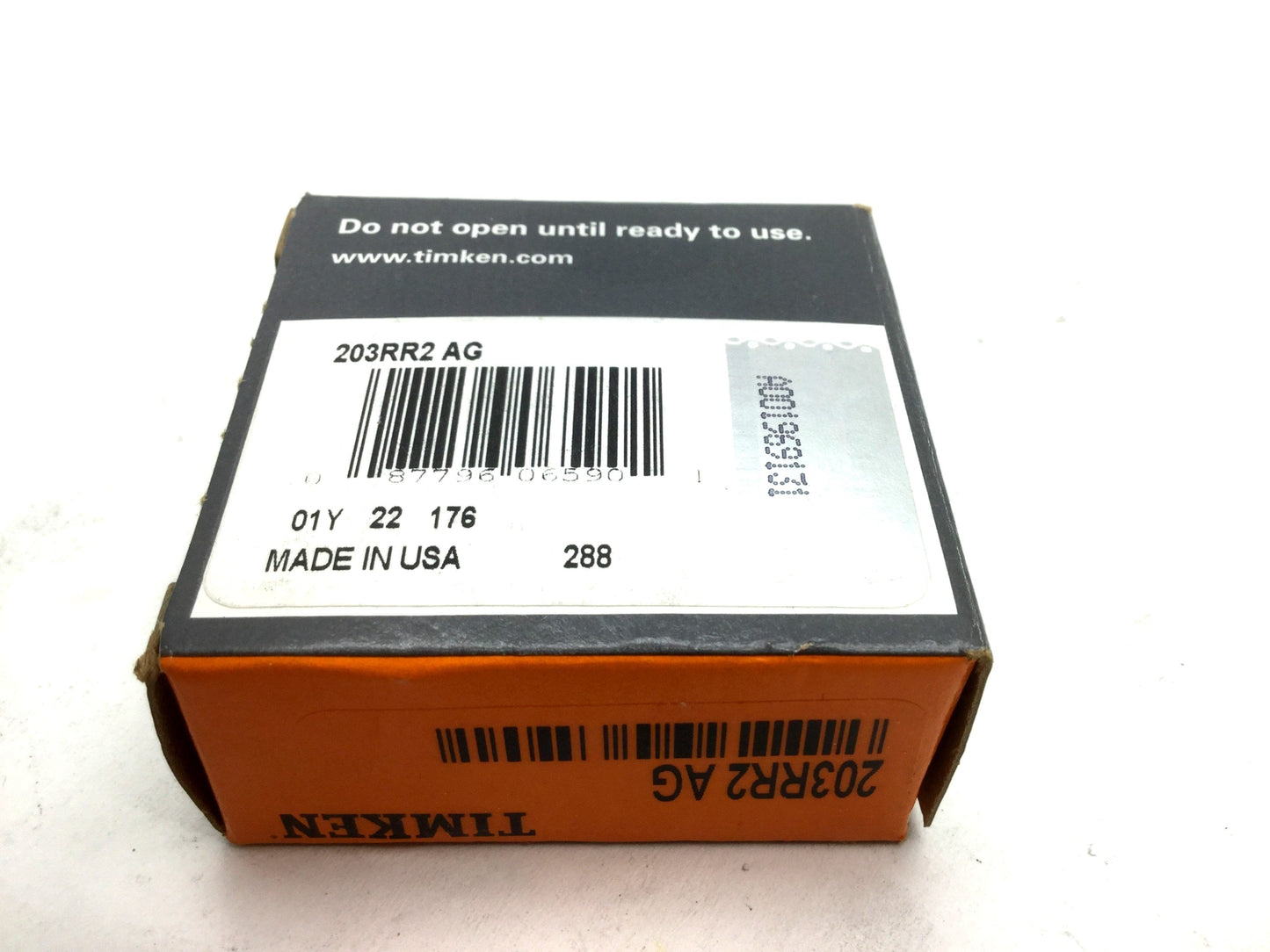 New Timken 203R2 AG Deep Groove Ball Bearing, ID 5/8" OD 40mm W 0.7188"
