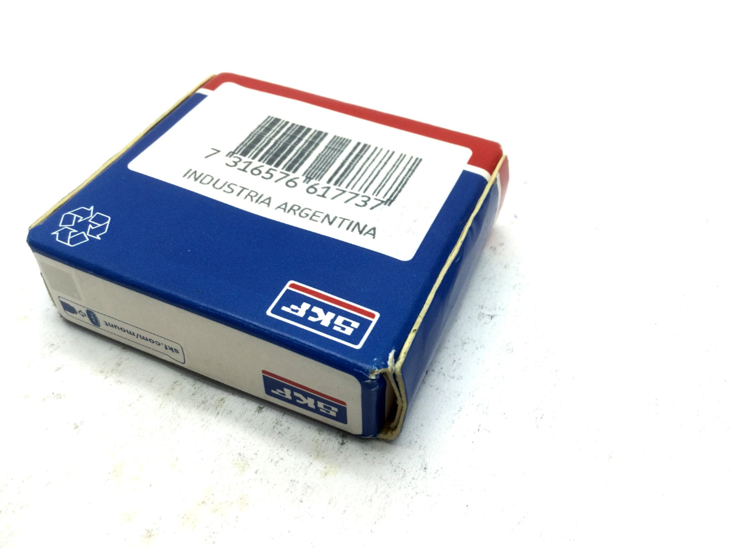 New SKF 6005-2RSJEM Deep Groove Ball Bearing, ID 40mm OD 68mm W 15mm