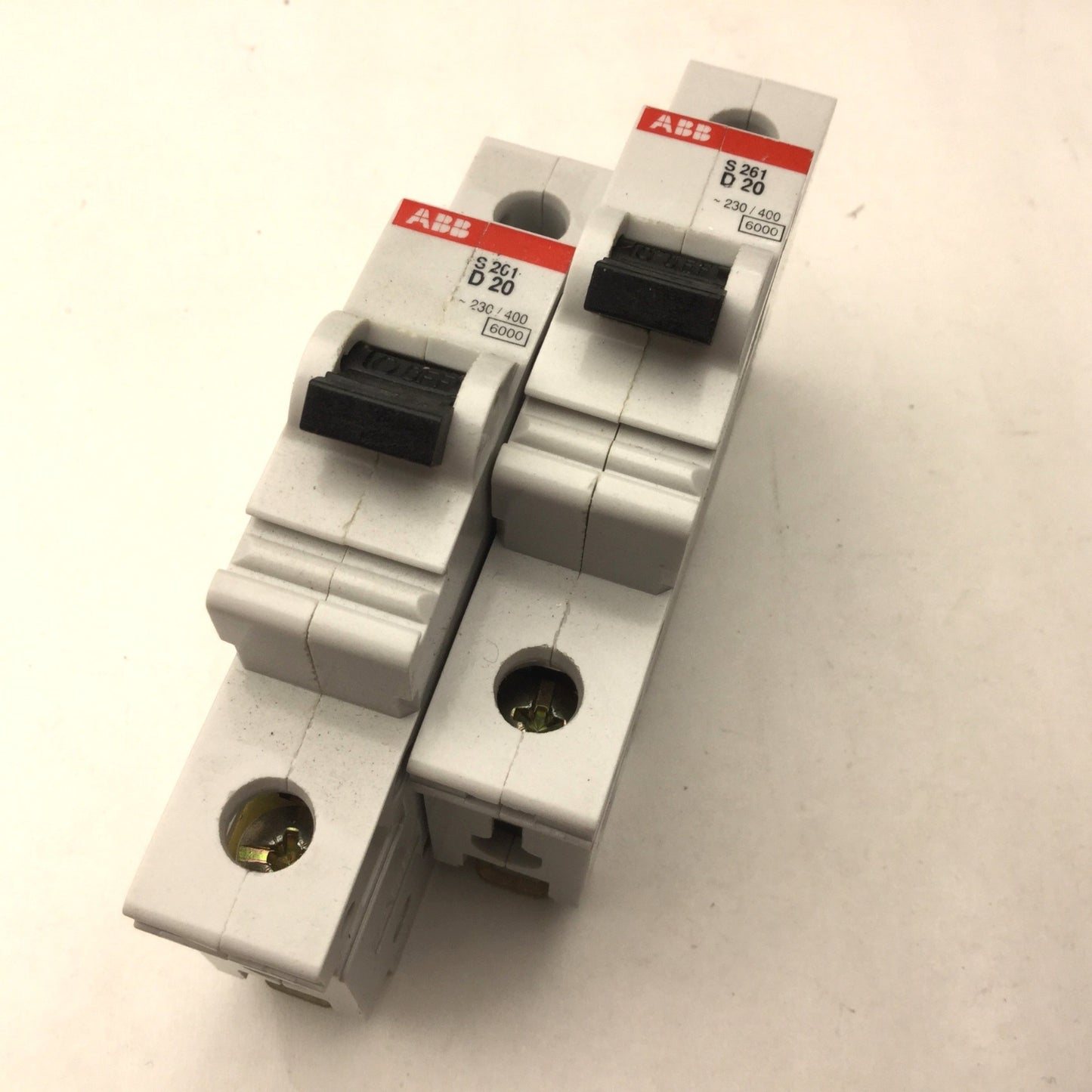 Used Lot of 2 ABB S261 D20 Circuit Breaker, 1 Pole, 20A, 230-400VAC, DIN Rail