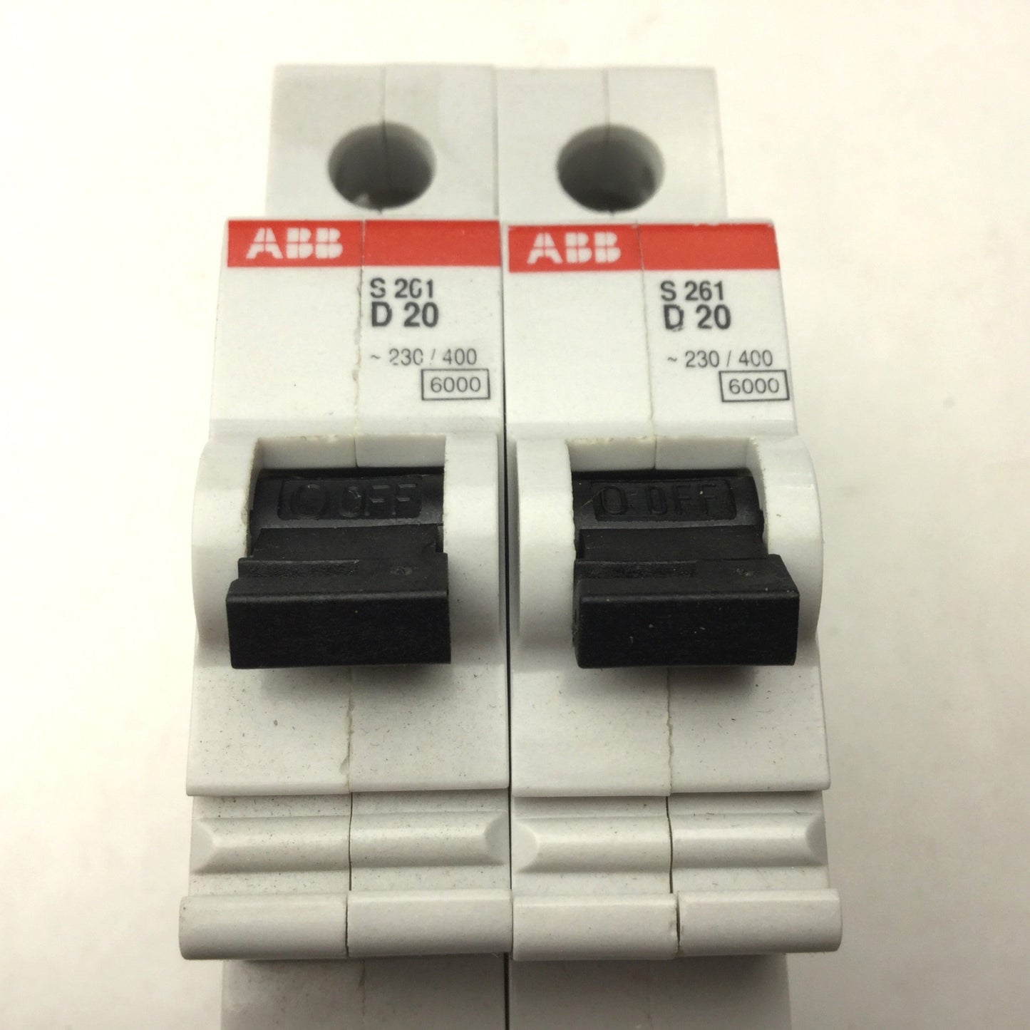 Used Lot of 2 ABB S261 D20 Circuit Breaker, 1 Pole, 20A, 230-400VAC, DIN Rail