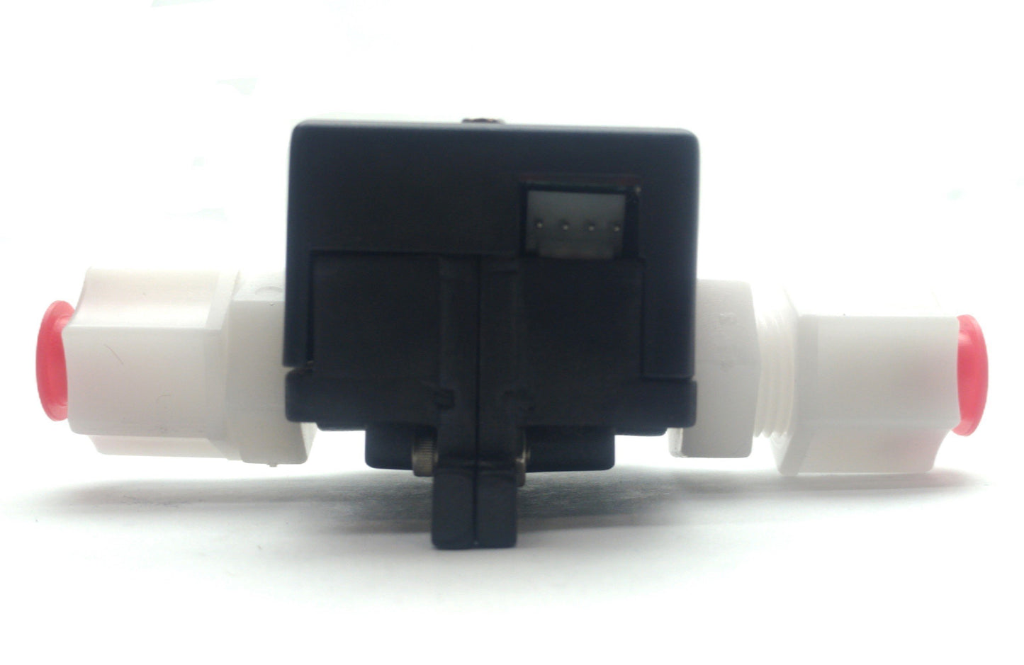 Used McMillan Co. 101-8T Flow Sensor .5-5lpm 0-5VDC & Pulse Output 3/8" Tube 12VDC