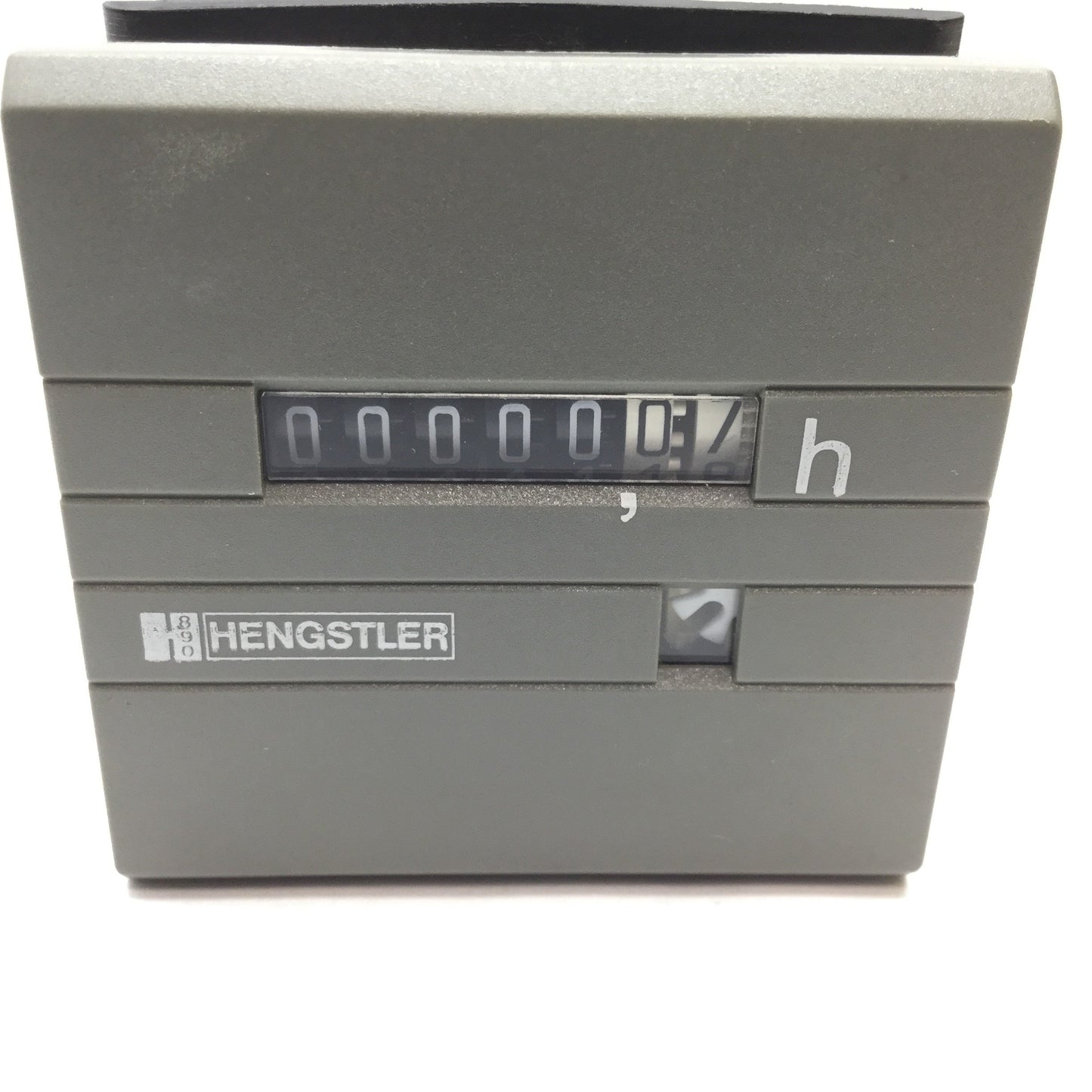New – Open box Hengstler Time Display, Range: 0-99999.99hr, Voltage: 230VAC 60Hz, 46mm x 45mm