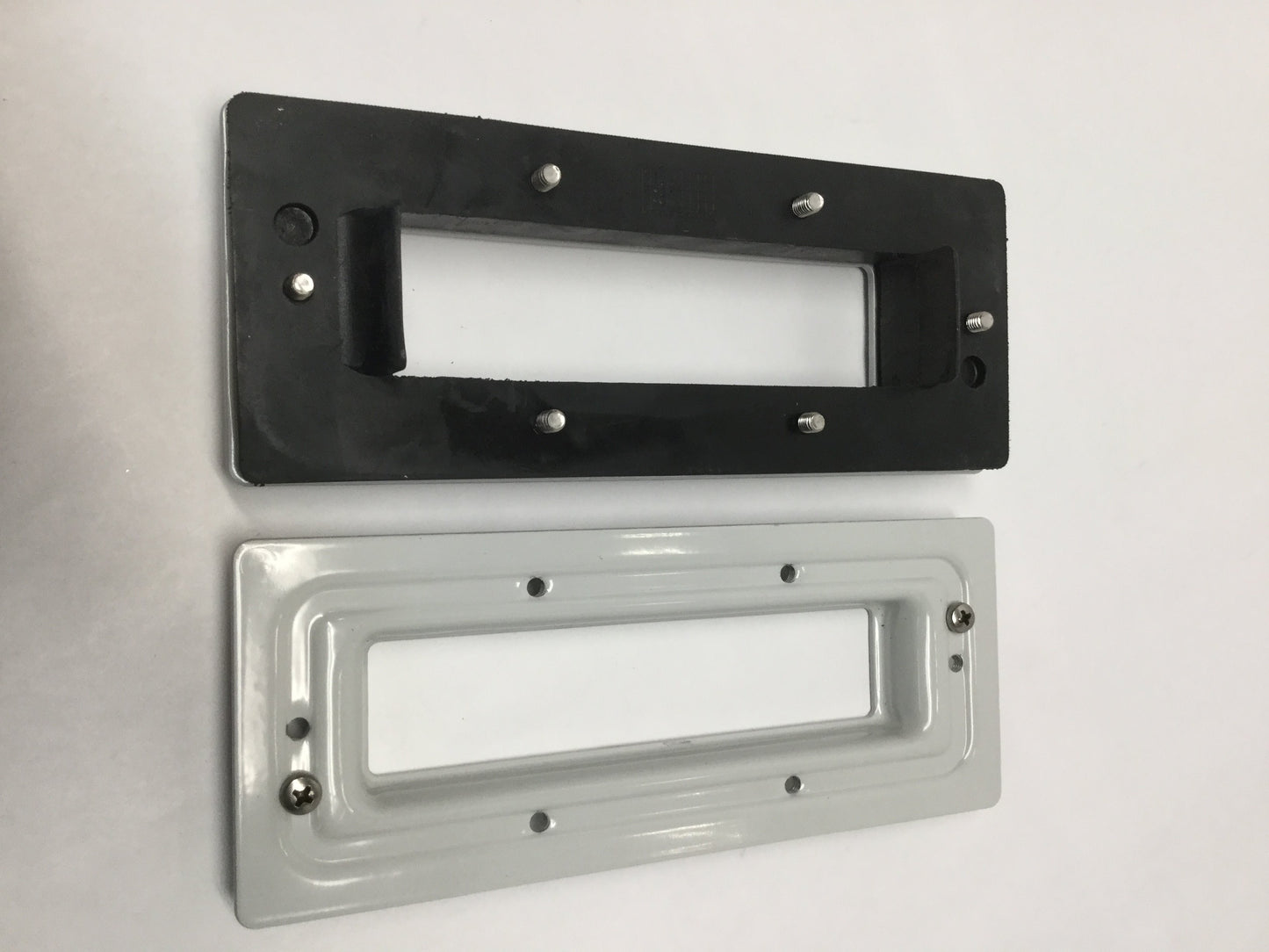 Used Roxtec CF 16 Cable Wire Entry Enclosure Cabinet Seal Frame 16-Gland, Powder Coat