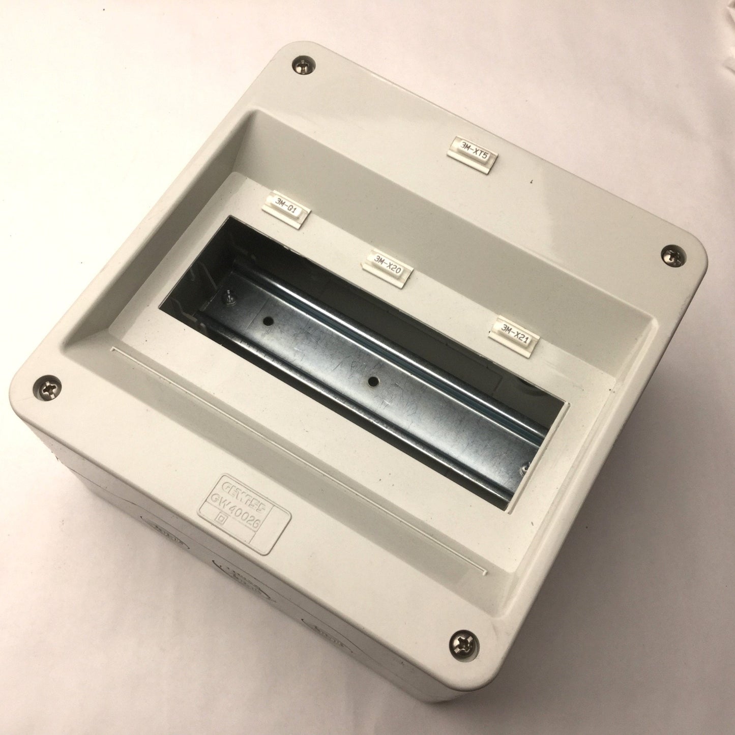 Used Gewiss GW40026 Electrical Enclosure, Dimensions: 7" x 7" x 3.75" *Has Hole*