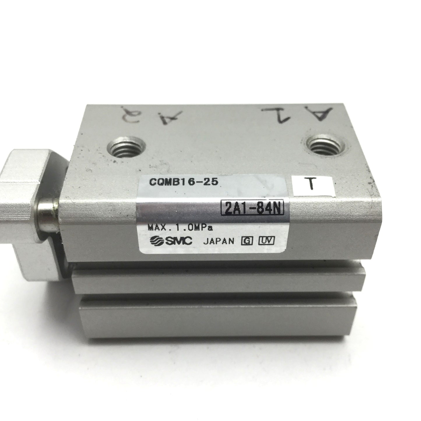 Used SMC CQMB16-25 Compact Cylinder, Bore: 16mm, Stroke: 25mm, 1.0Mpa, M5x0.8