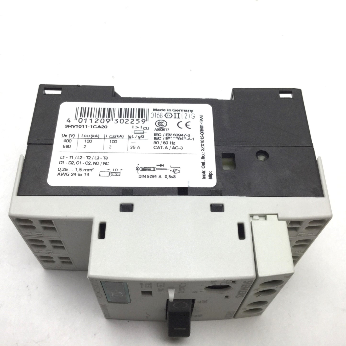 Used Siemens 3RV1011-1CA20 Motor Protector Circuit Breaker, Rating: 1.8-2.5A 690V
