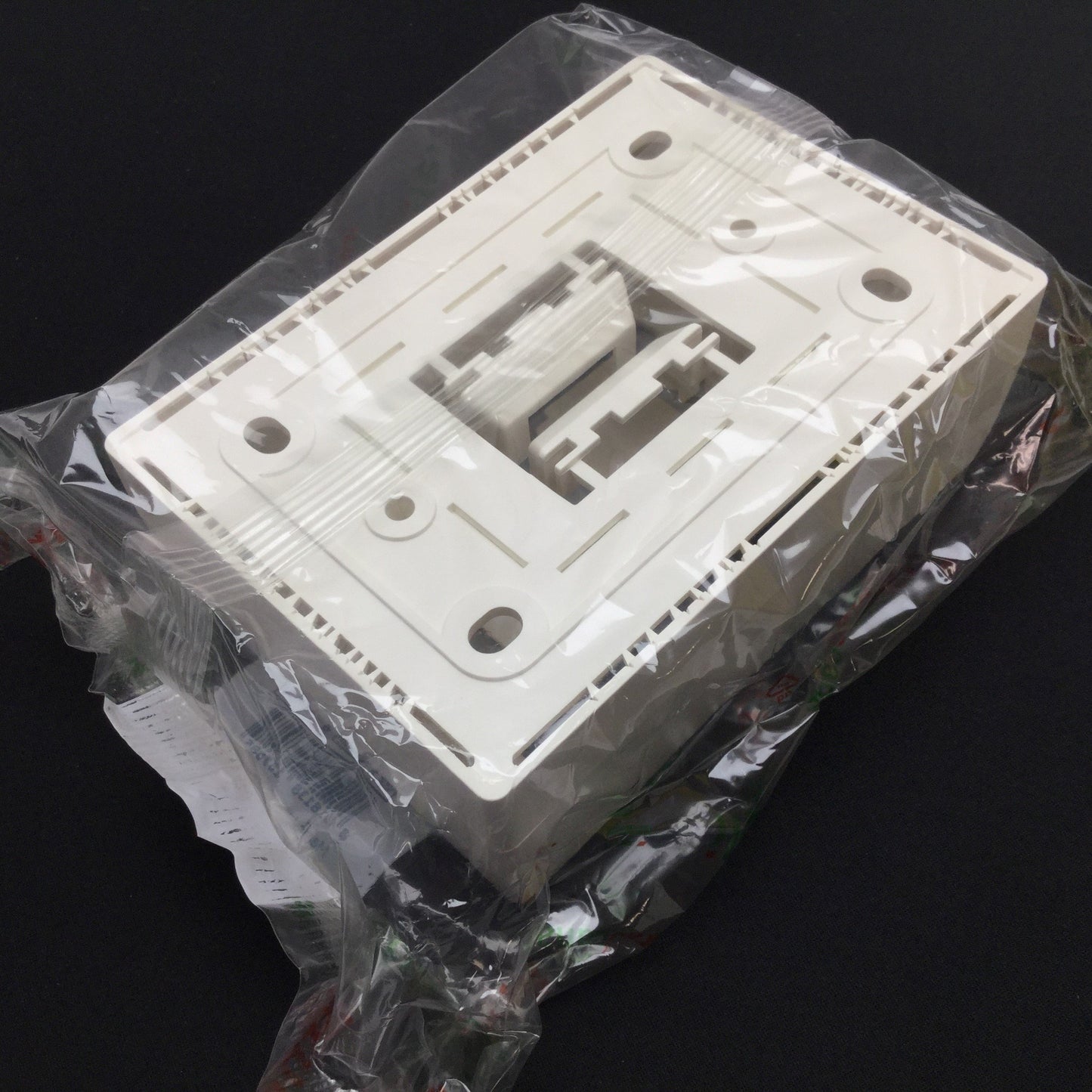 New Lot of 5 Arno Canali SP503.3 Socket Box, 3-Module, 134mm x 95mm x 51mm