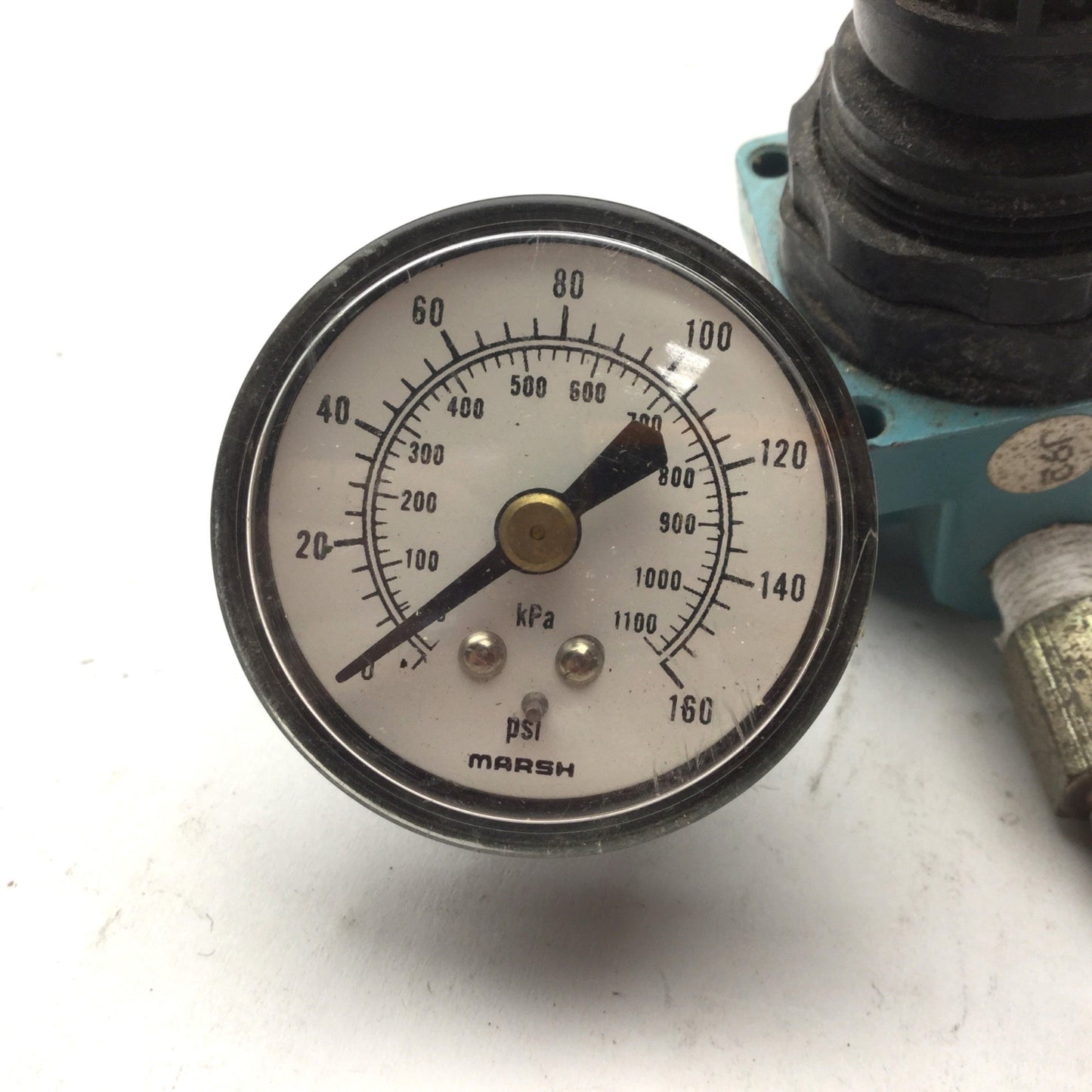 Used Wilkerson R00-01-G00 Pneumatic Pressure Regulators, 1/8" NPT Gauge 160 Psi