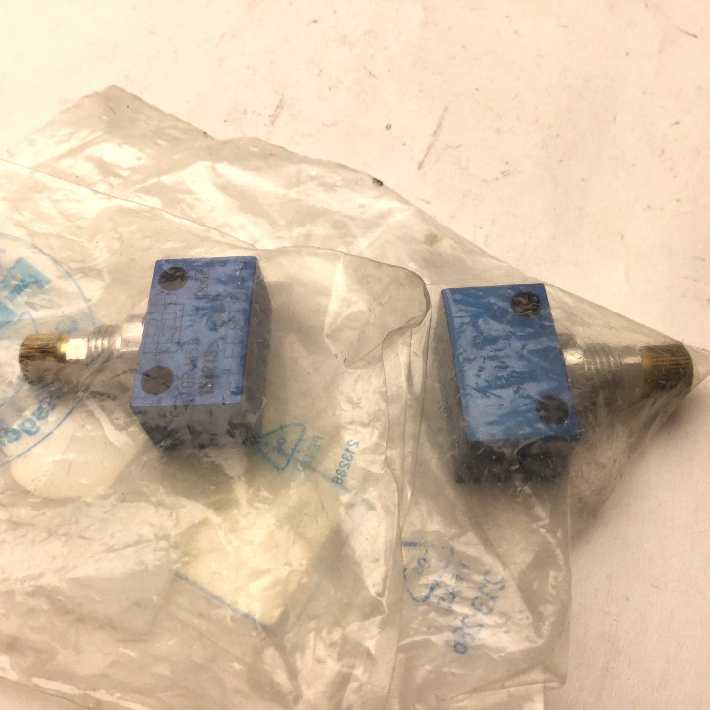 New Lot of 2 New Festo GR-M5B Control Valve, 0.5-10bar, One-Way, w/Barb Fittings