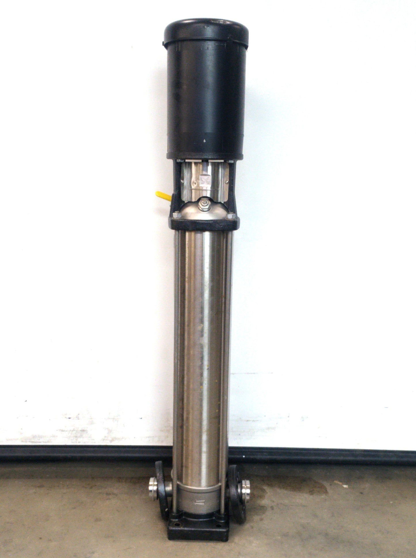 Used Grundfos CRN5-24 A-FGJ-G-E-HQQE Centrifugal Pump 1HP 1690RPM 15.41GPM 230/460VAC