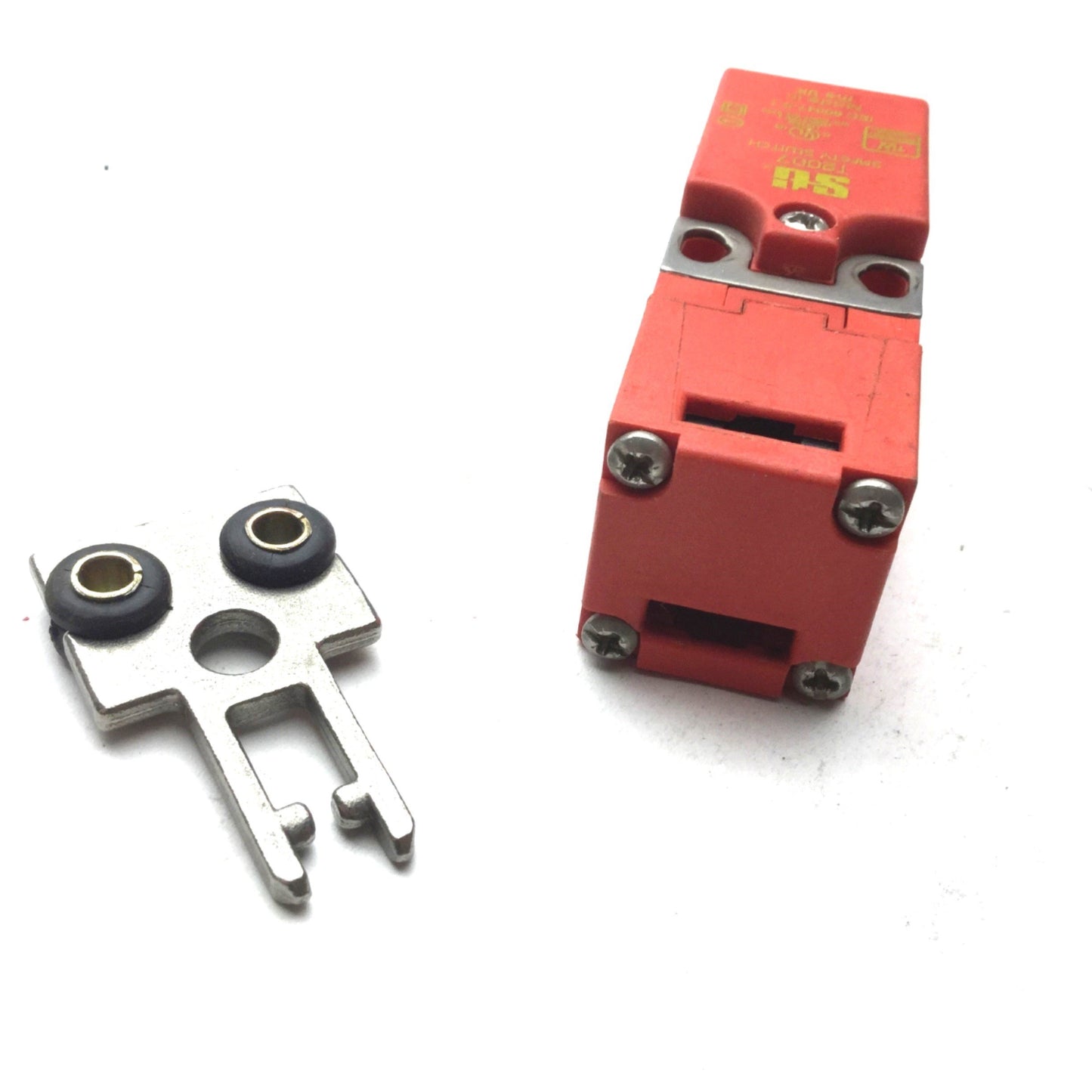 Used STI 44521-1022 Safety Switch With Key, Series T2007, 1 NC + 1 NO, With Key