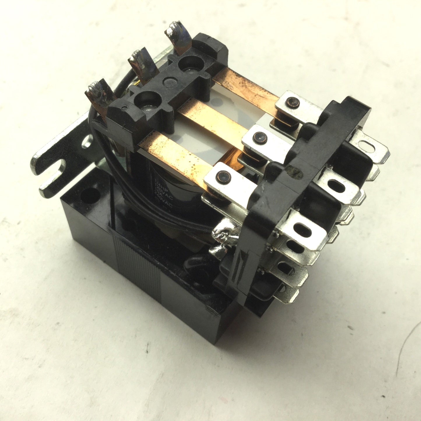 New – Open box Syracuse Electronics X1327003613 1974-F Relay, 8-Pin, SBR-213.3