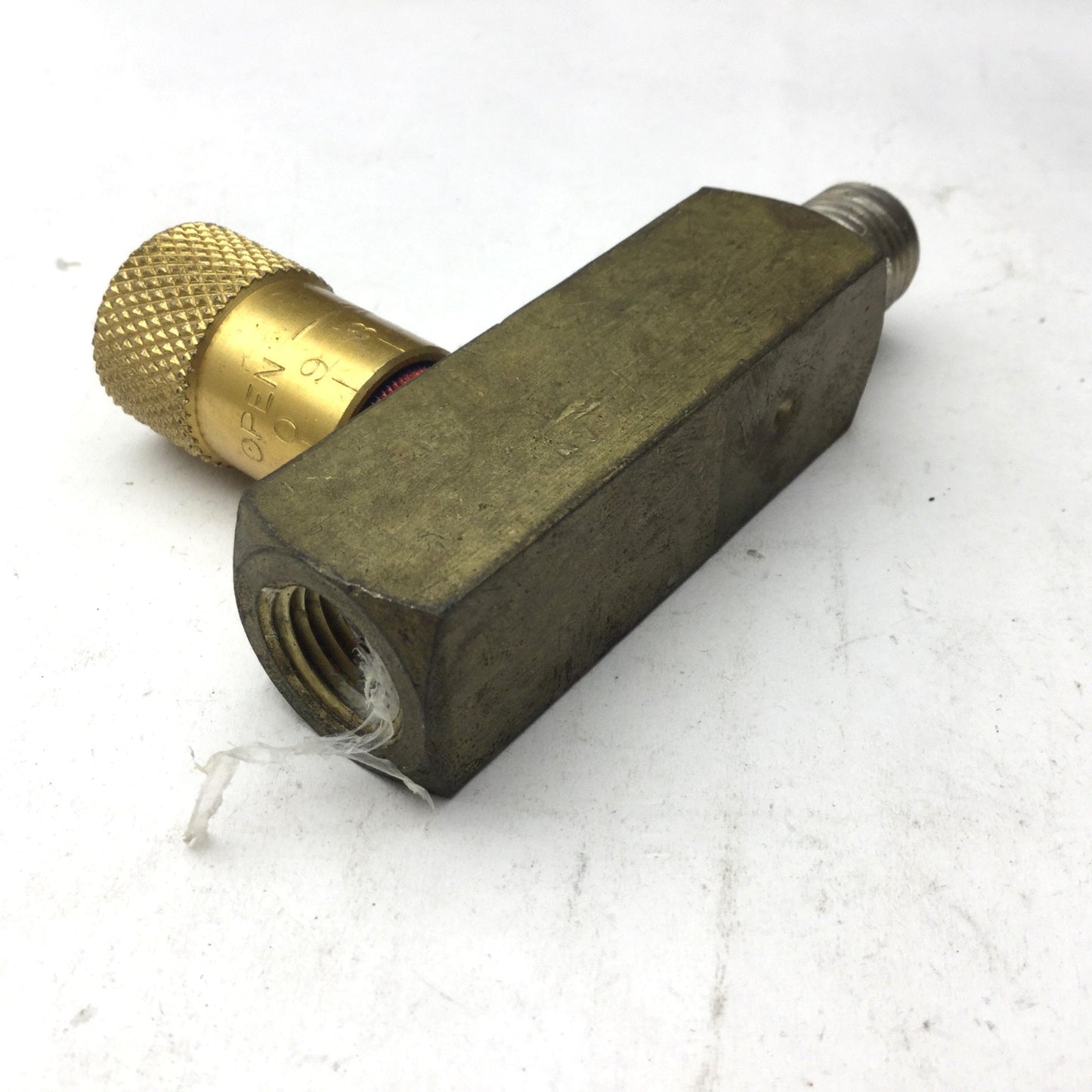 Used Deltrol EF 20 B Easy Read Brass Flow Control Valve, 1/4" NPT, 2000PSI, 6.0GPM