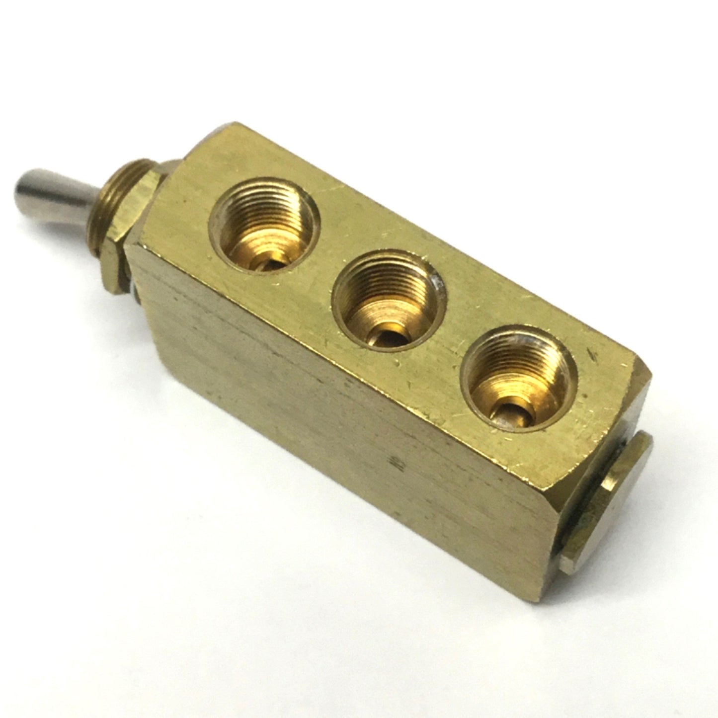 Used Clippard MJTV-5 Brass Toggle Switch Control Valve, 4-Way, 150psi, 1/8" NPT Ports