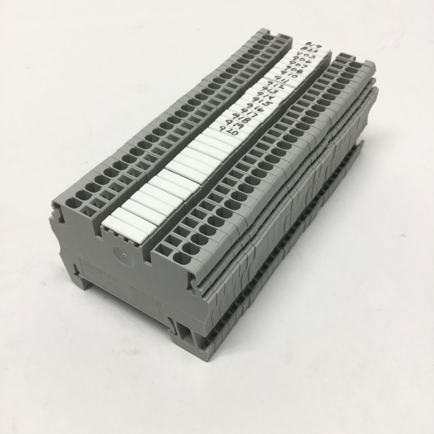 Used Lot of 30 Allen-Bradley 1492-L2 Spring Clamp Feed-Thru Terminal Blocks, 300V 15A