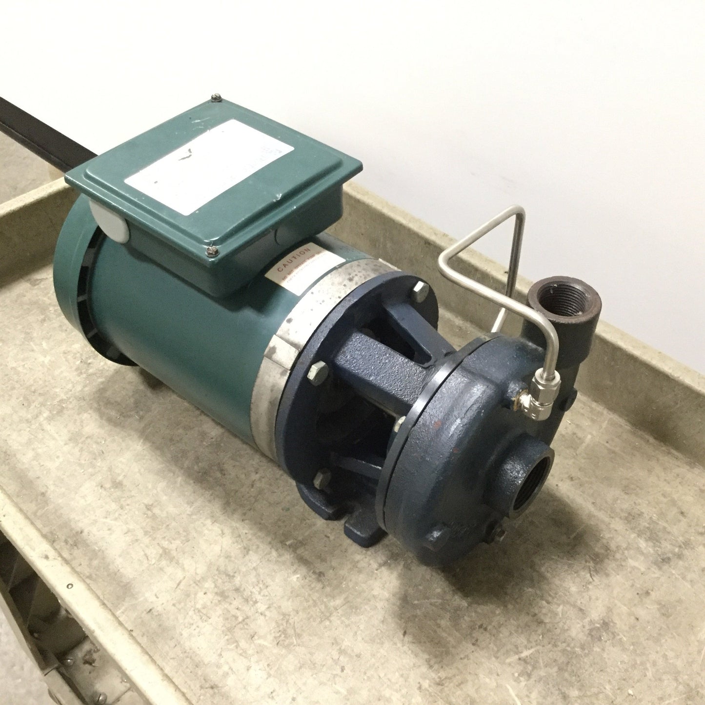 Used Price Pumps CD100BF-350-21216F-75-36-3T6 Centrifugal Pump, 1-1/4" NPT, 1" NPT