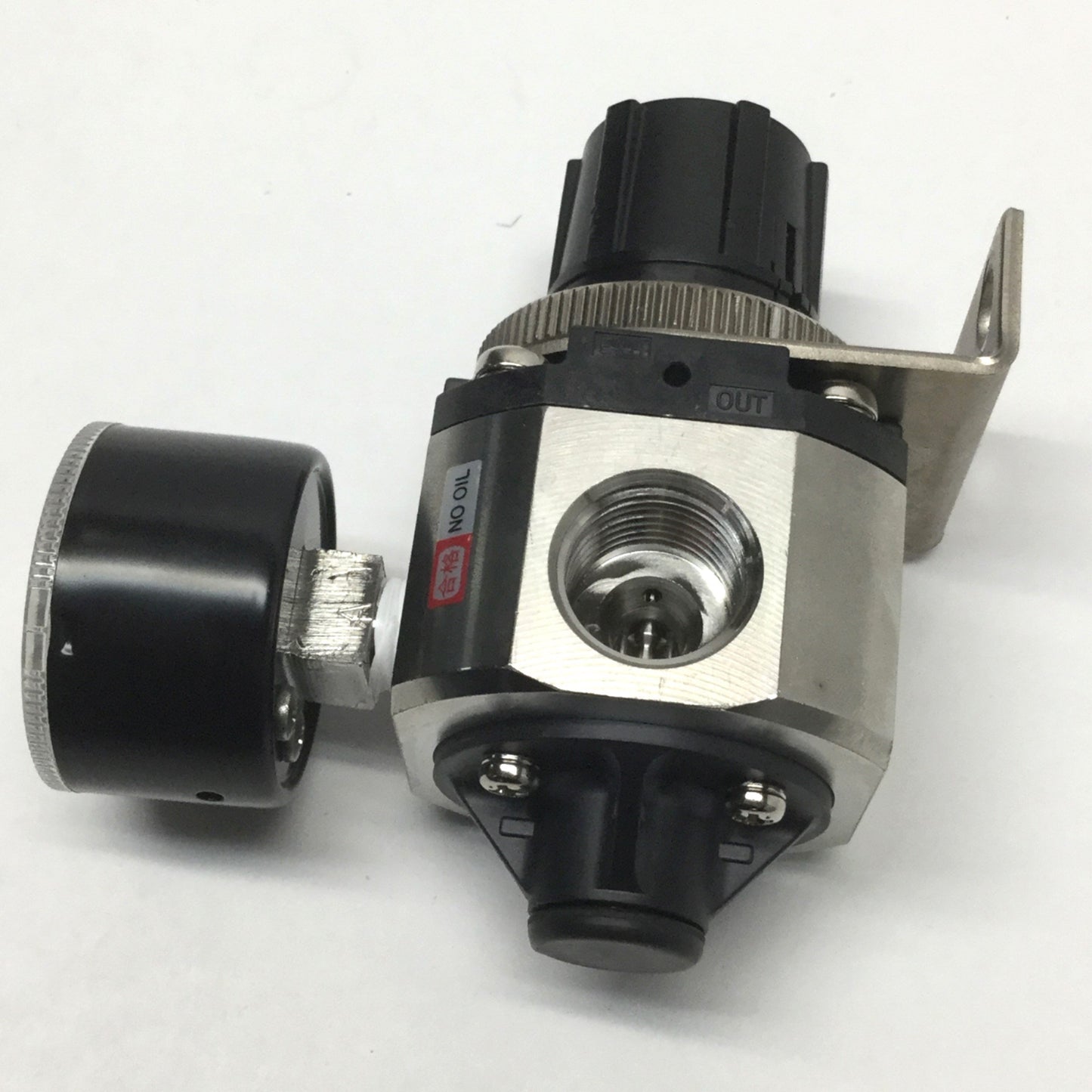 Used SMC SRH4000-N04 Clean Air Stainless Regulator, 0.01-0.2MPa, Class 100, 1/2" NPT