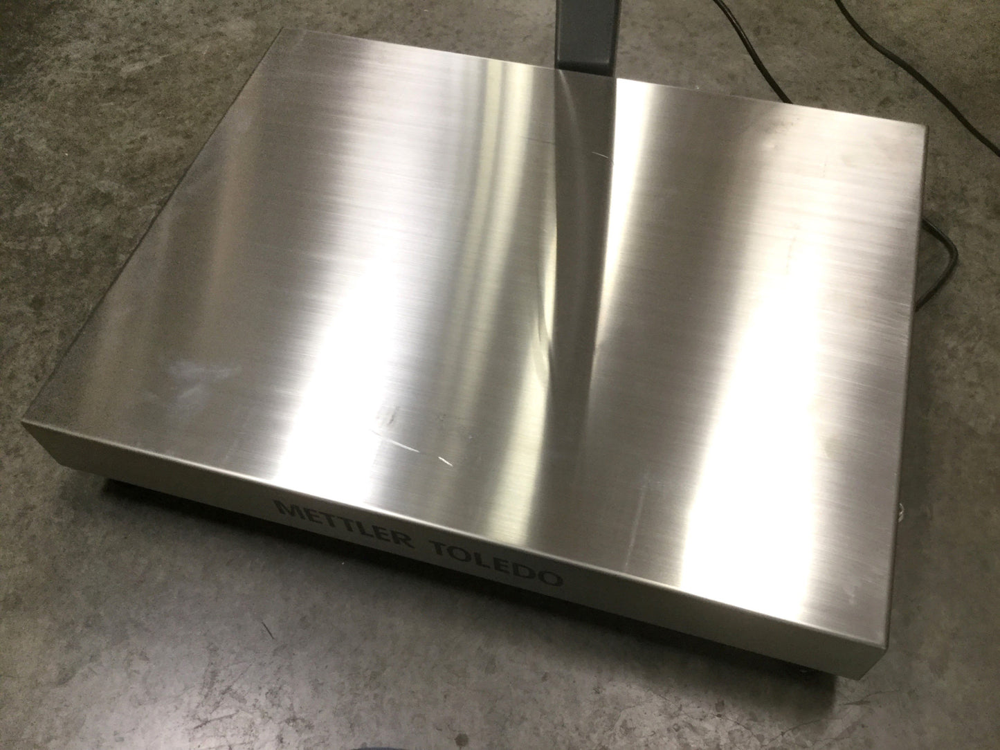 Used Mettler Toledo BBA221-3BC60C Bench Platform Scale, 60kg Capacity, 110/240VAC
