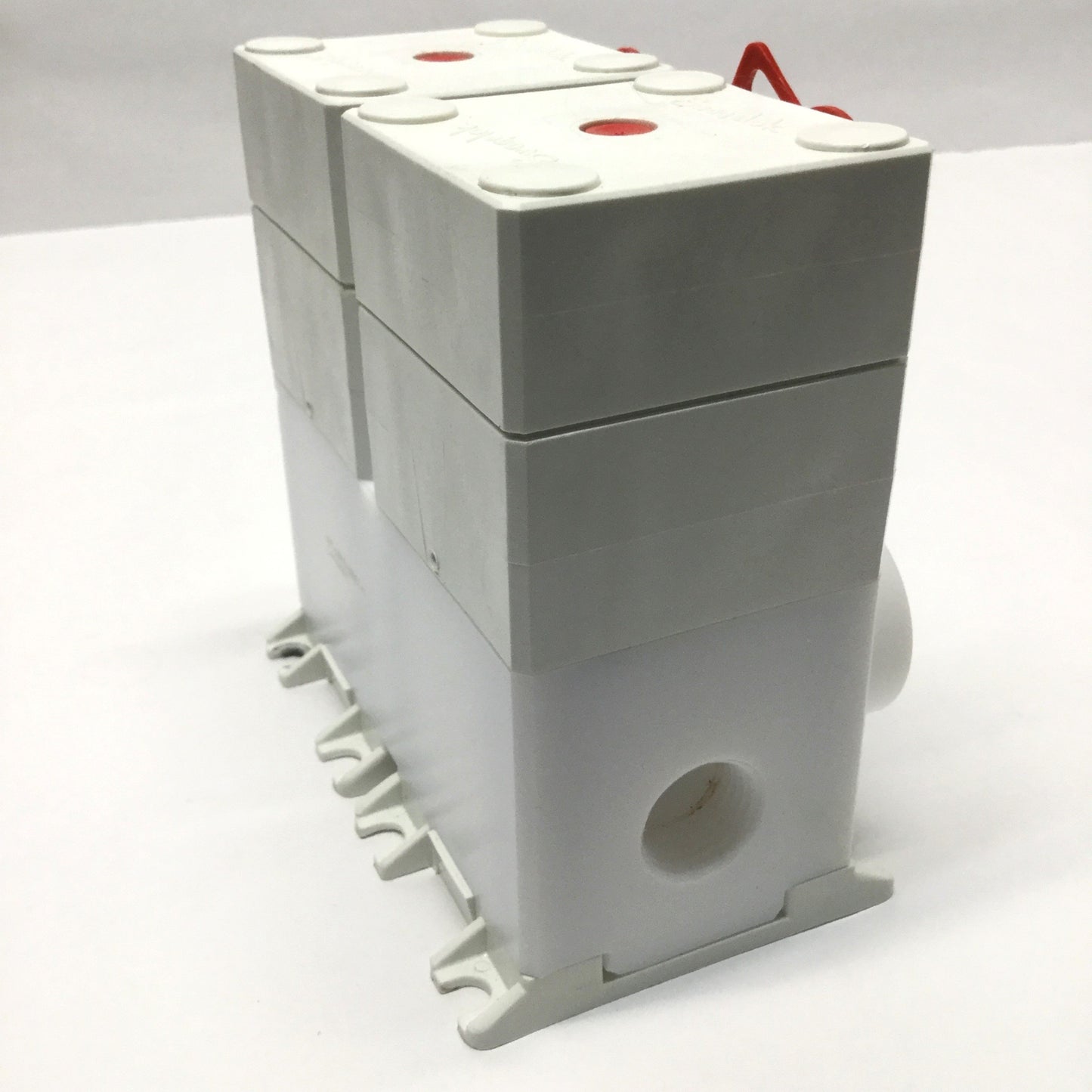 Used Swagelok NXT-DRP8 Ultrahigh-Purity Fluoropolymer Diaphragm (2x) NC 2-Way Valves