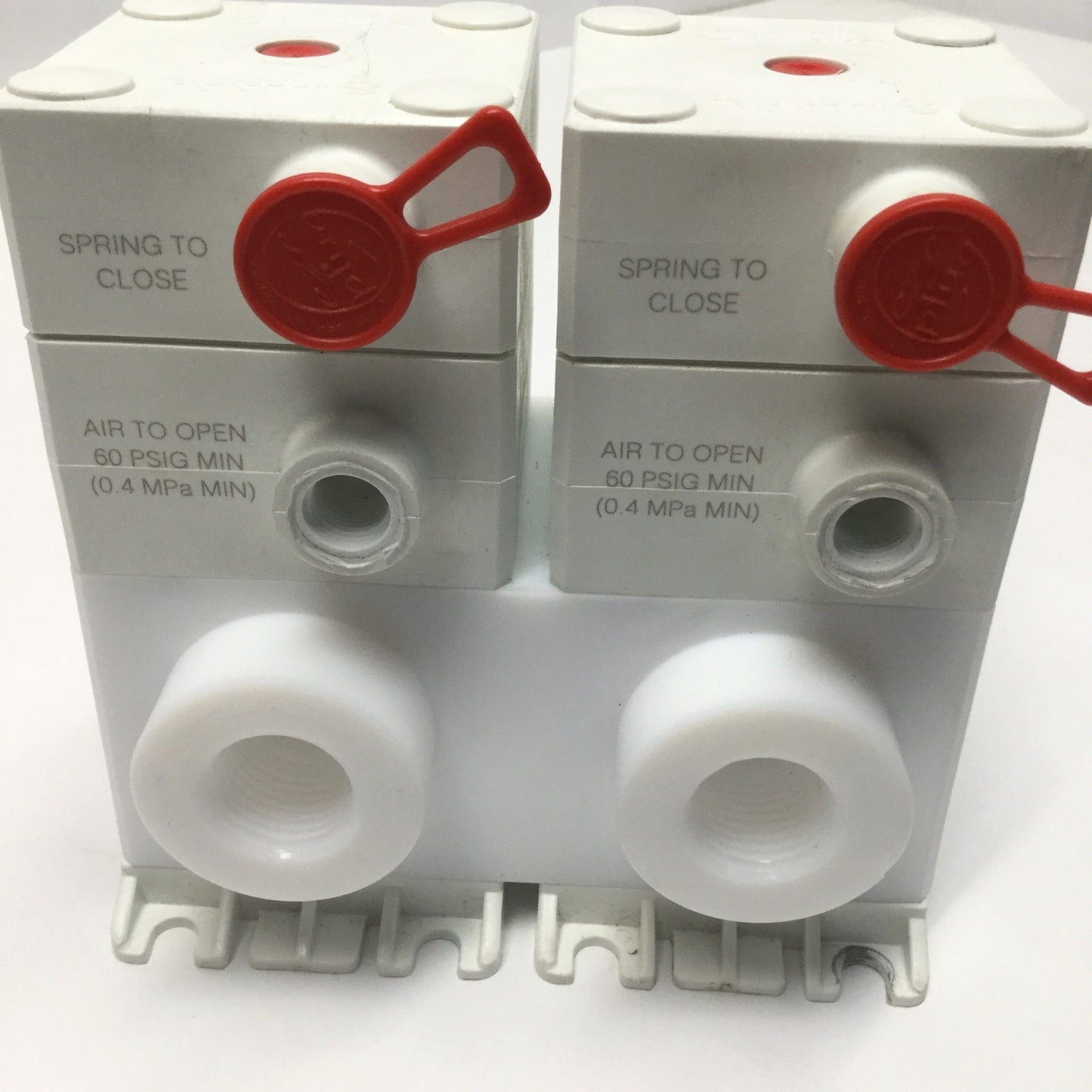 Used Swagelok NXT-DRP8 Ultrahigh-Purity Fluoropolymer Diaphragm (2x) NC 2-Way Valves