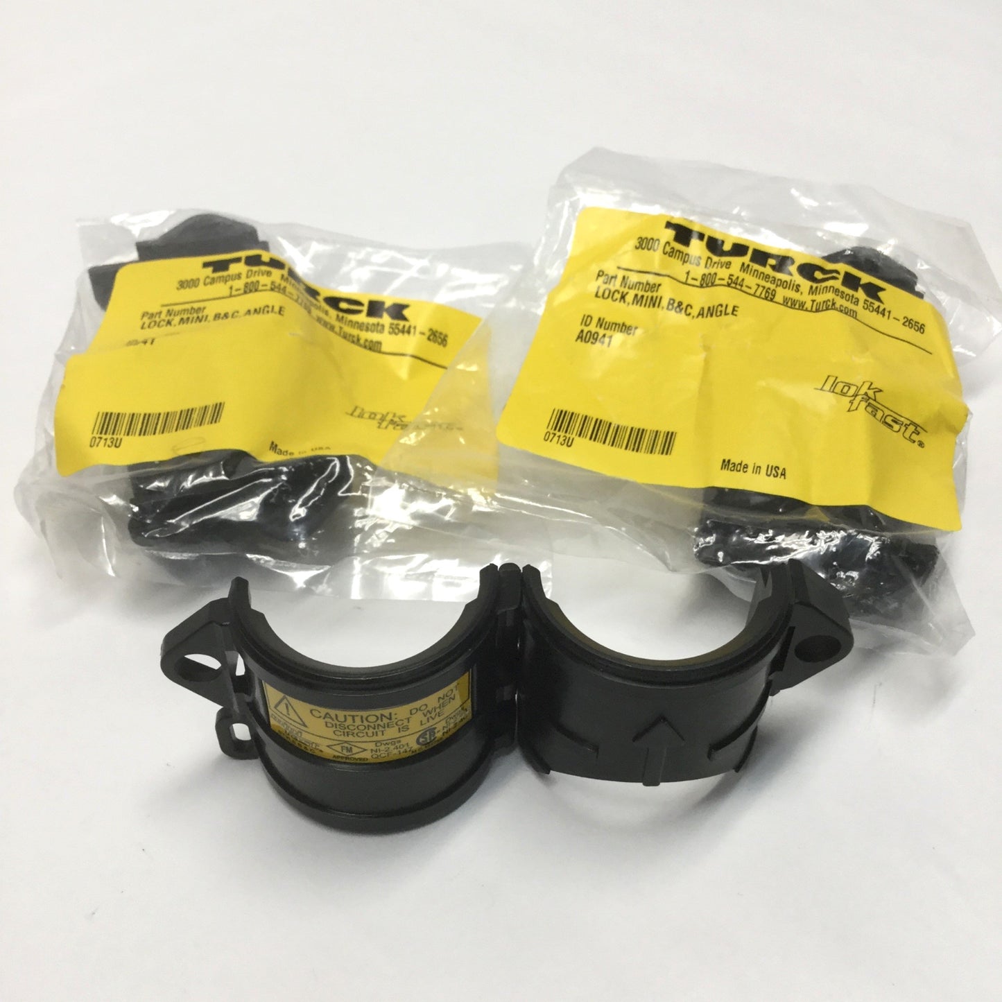 New – Open box Lot of 3 Turck A0941 Lock-Mini B&C Right-Angle Minifast Connector Locking Guard