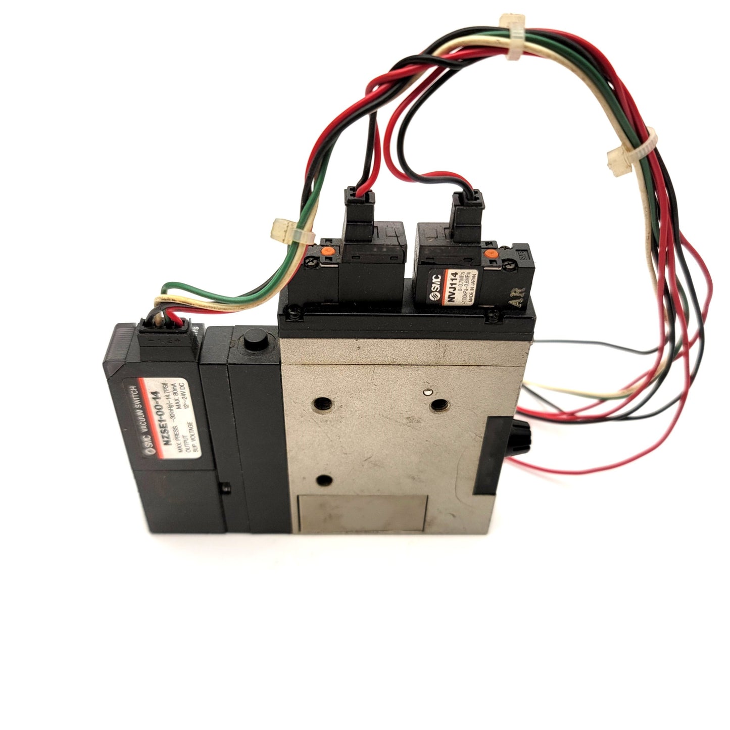 Used SMC NZM131H Vacuum Ejector With NZSE1-00-14 Switch And 2x NVJ114 Solenoid Valves