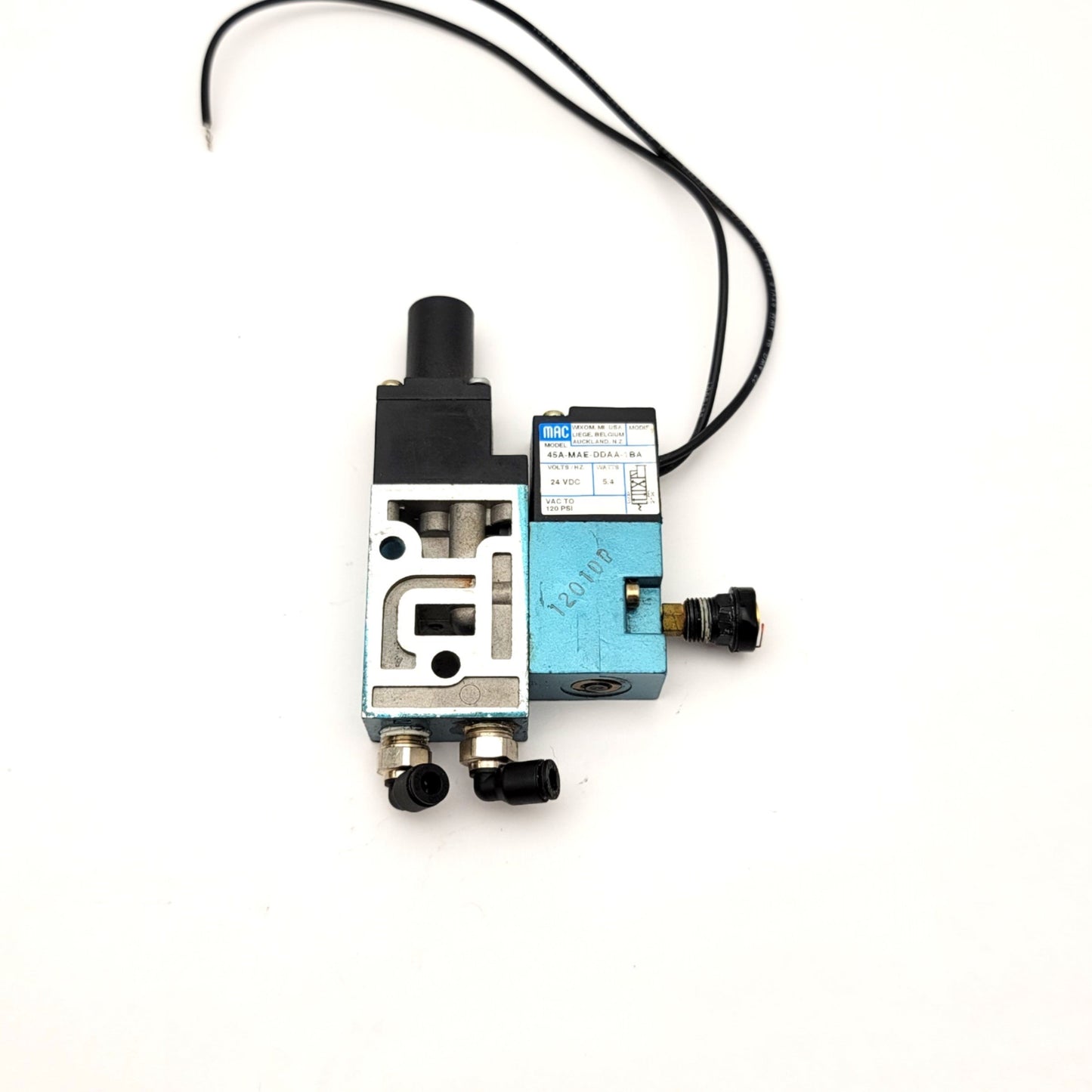 Used MAC 45A-MAE-DDAA-1BA Solenoid Valve 24VDC, 5.4W, Vacuum To 120psi, 1/8"NPT