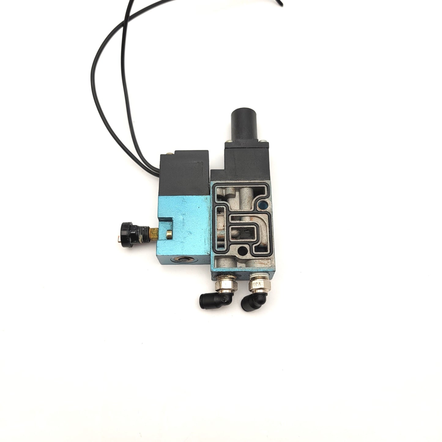 Used MAC 45A-MAE-DDAA-1BA Solenoid Valve 24VDC, 5.4W, Vacuum To 120psi, 1/8"NPT