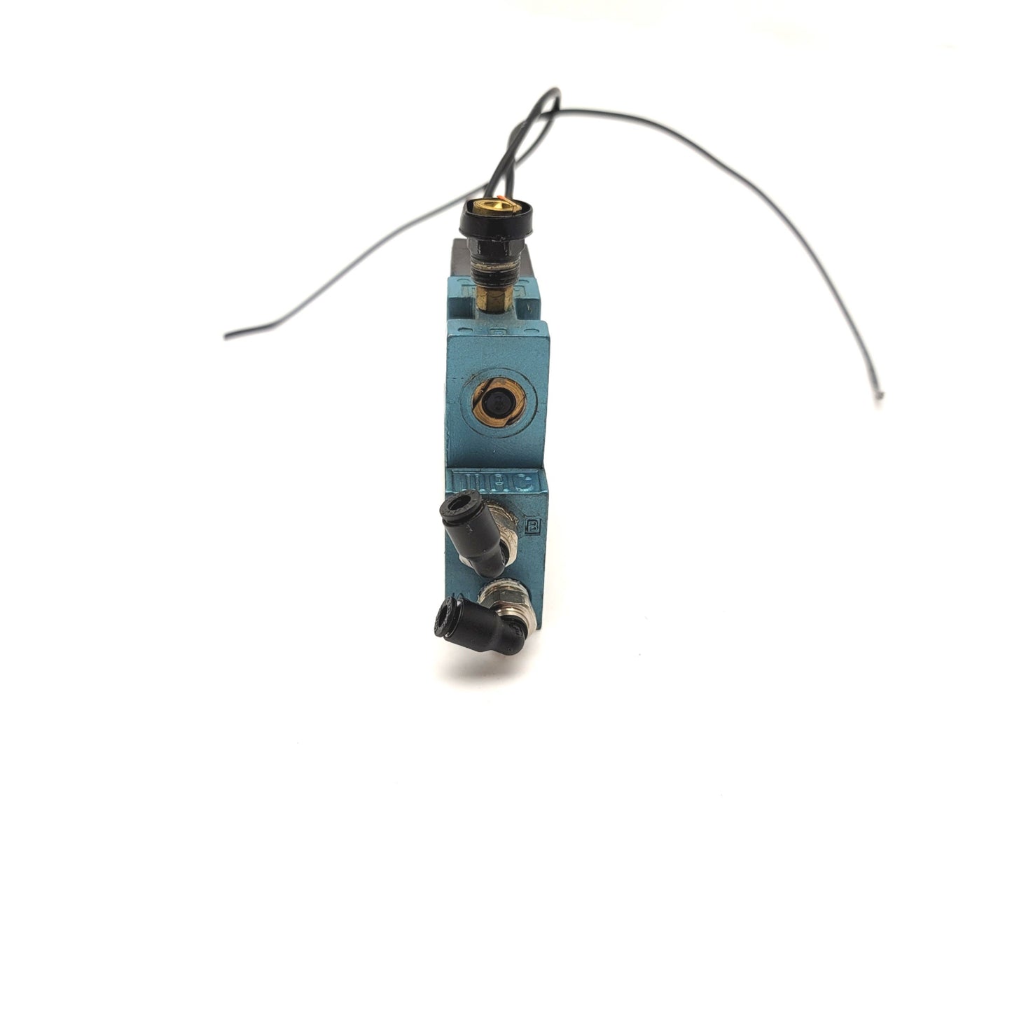 Used MAC 45A-MAE-DDAA-1BA Solenoid Valve 24VDC, 5.4W, Vacuum To 120psi, 1/8"NPT
